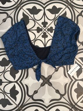 PacSun Navy Blue Floral Tie-Front Bikini Top